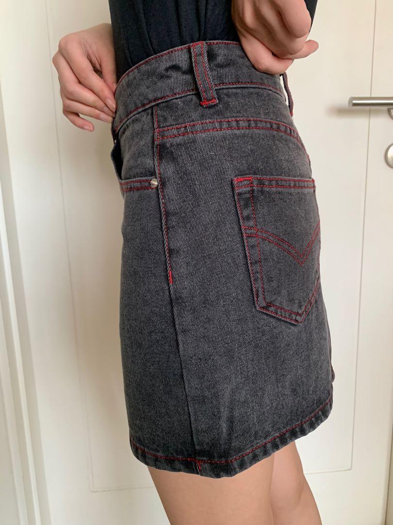 pomelo denim skirt, Fesyen Wanita, Pakaian Wanita, Bawahan di Carousell