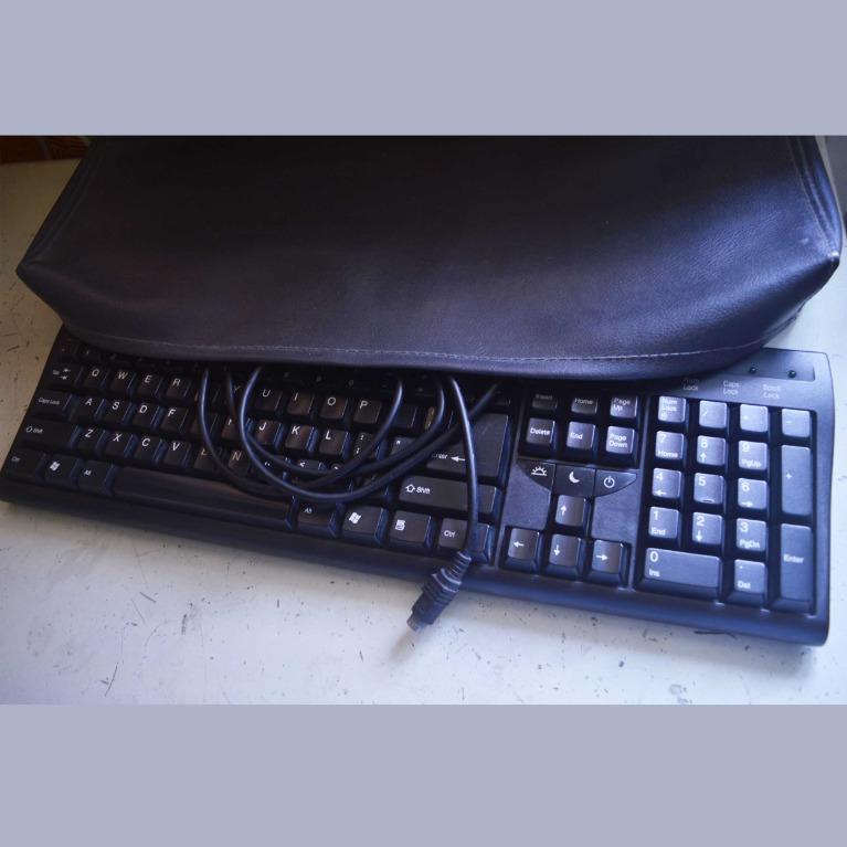 PS/2 Keyboard for Computer Desktop, Computers & Tech, Parts ...