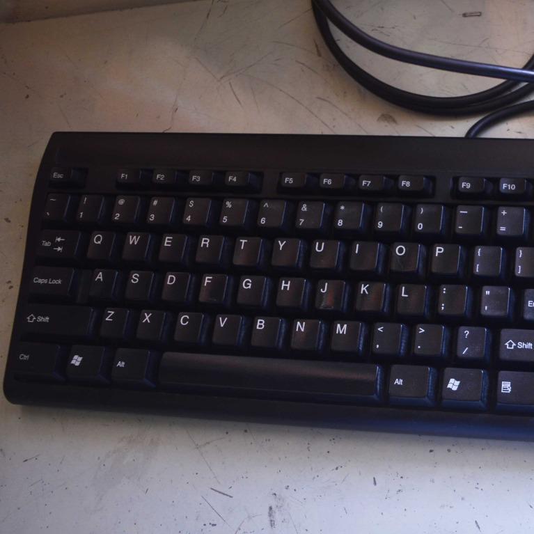 PS/2 Keyboard for Computer Desktop, Computers & Tech, Parts ...