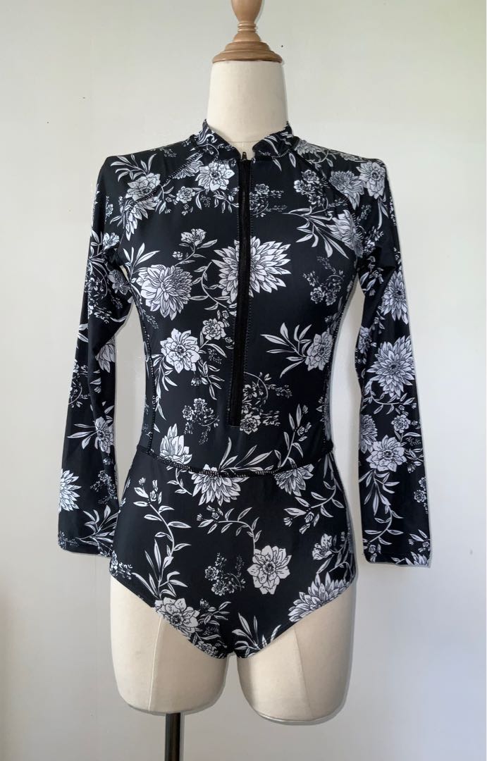 Rash Guard bodysuit, Women's Fashion, Swimwear, Rash guard on Carousell