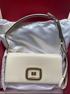 Roger vivier ‼️— Viv' Choc白色皮革單肩袋