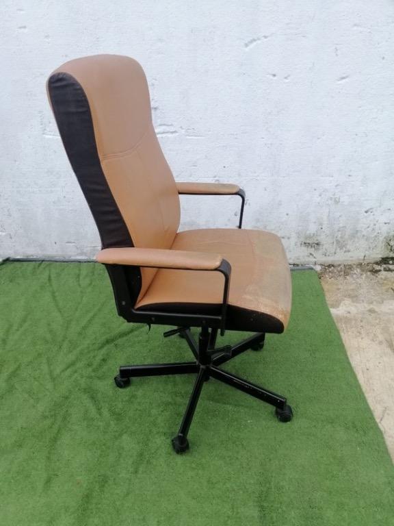 Ikea malkolm discount chair wheels