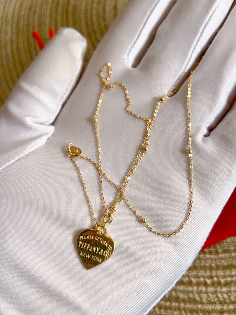 Saudi 18k gold tiffany & co. Heart Necklace pawnable, Women's Fashion ...
