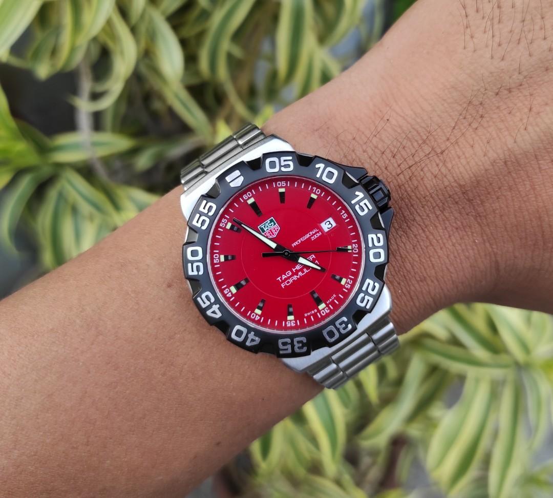Tag clearance f1 red
