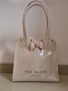 （分類：）位於 。 由 __lam 提交（商品編號 1159073636，圖片 1）。簡介： 。