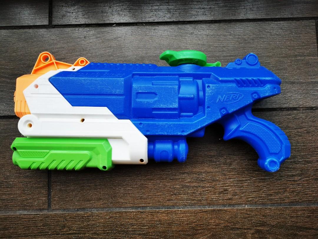 Water Jet Gun for Kids, Hobbies & Toys, Toys & Games on Carousell