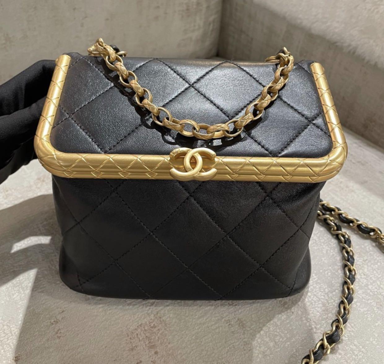 Chanel Quilted Kiss-Lock Bag in Black Lambskin & Gold-Tone Metal
