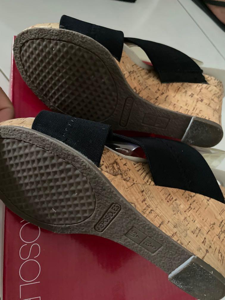 Aerosoles plush clearance wedge