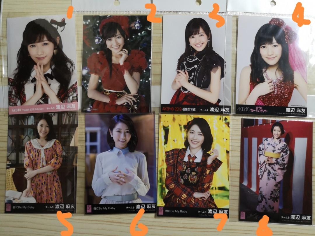 ☆AKB48 渡辺麻友 歴代劇場壁写真 レプリカ 2014年ver. 神の手 - アイドル
