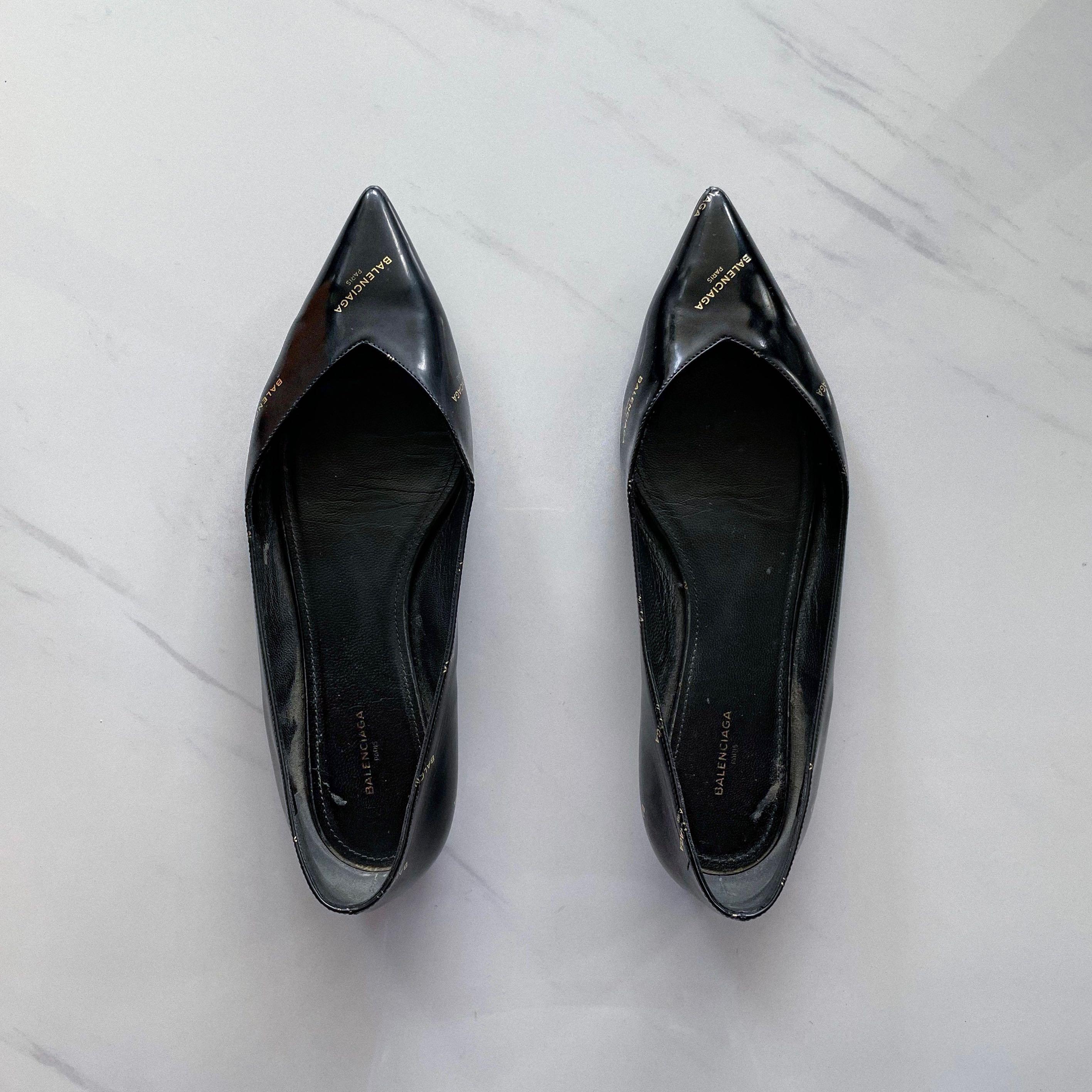 Balenciaga cheap pointed flats