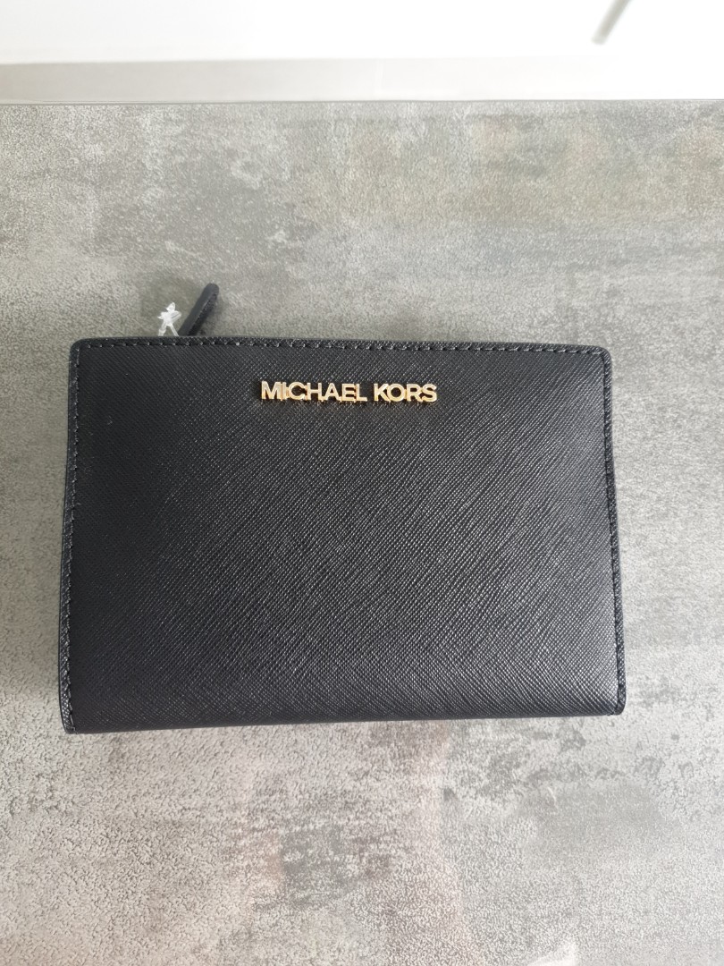 grey michael kors wallet