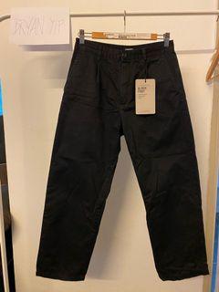 Carhartt alder  pants (black, waist 28)