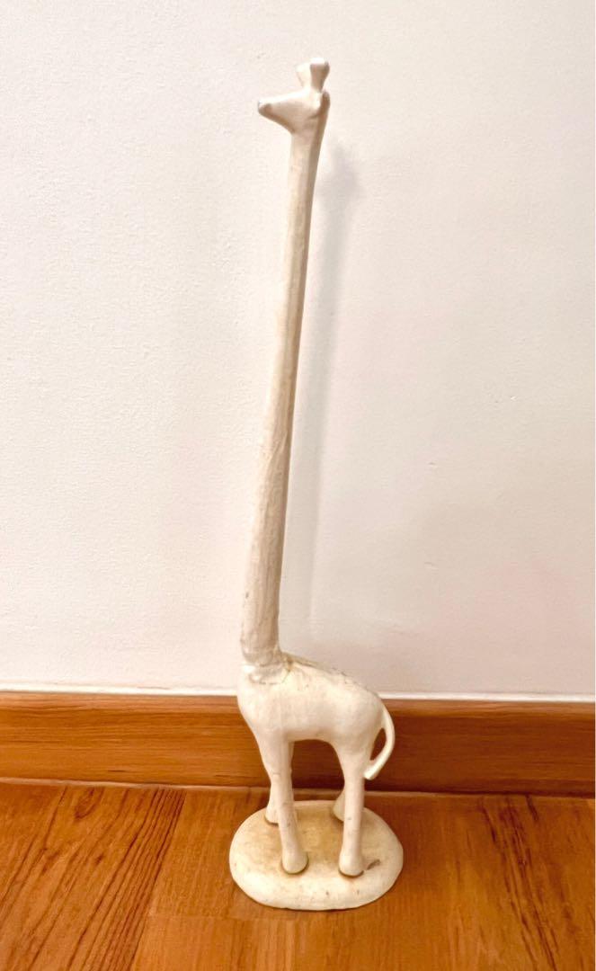 Cast Iron Giraffe Paper Towel Holder, Furniture & Home Living, Bathroom
