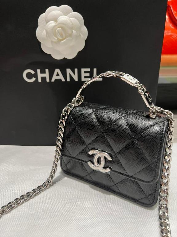 Chanel enamel bag top