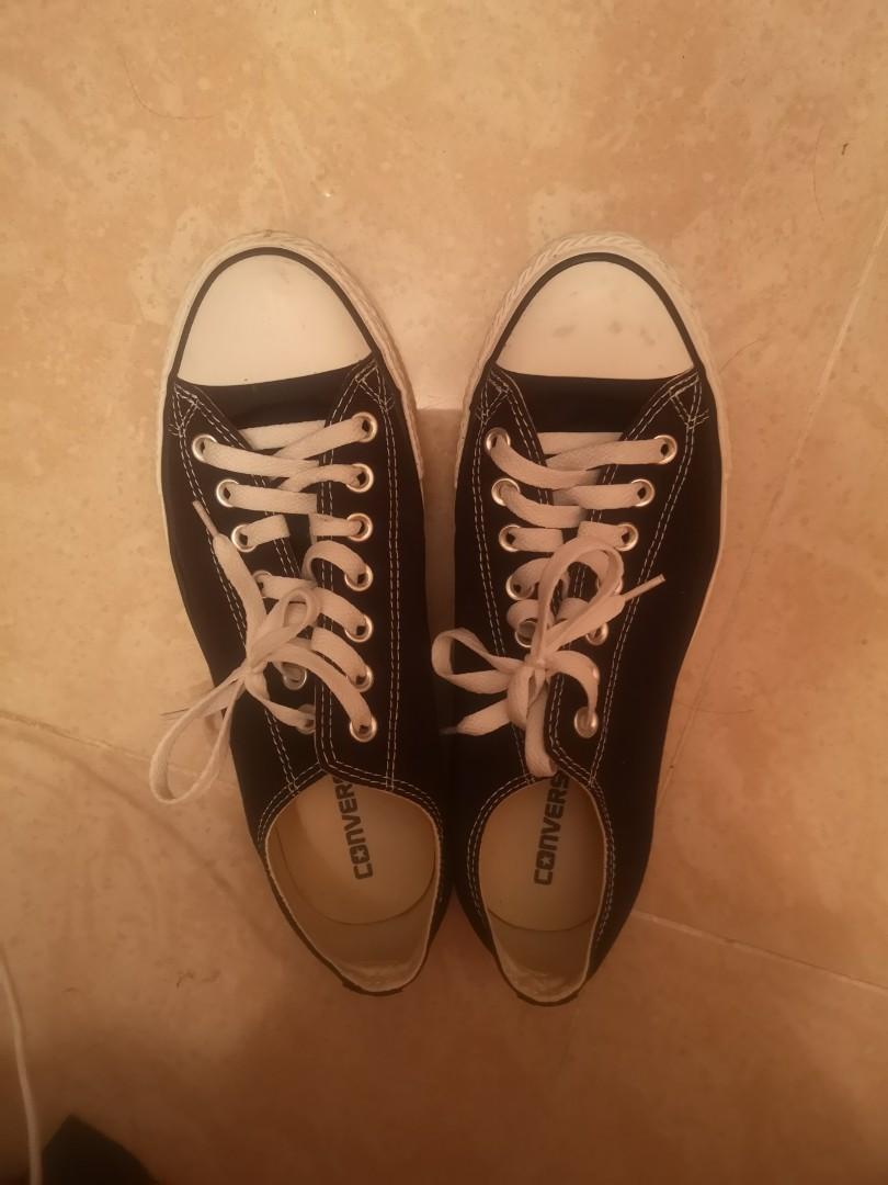 Converse All Star （分類：便服鞋）位於 Hong Kong。 由 schn111 提交（商品編號 1159364983，圖片 1）。簡介： Welcome ask No box。