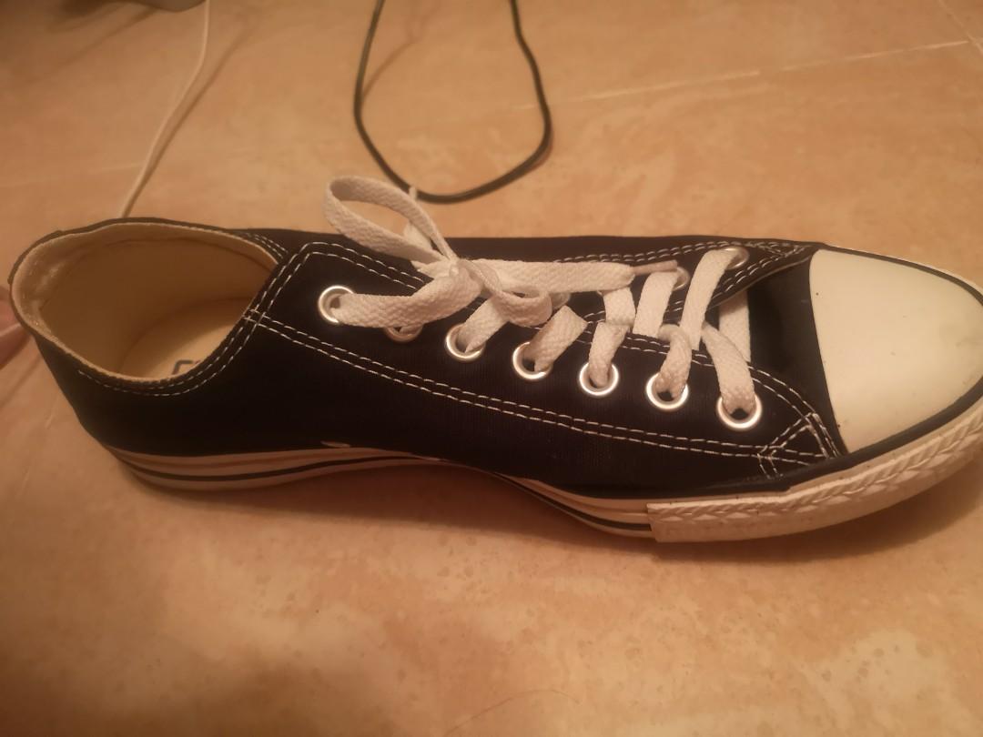 Converse All Star （分類：便服鞋）位於 Hong Kong。 由 schn111 提交（商品編號 1159364983，圖片 3）。簡介： Welcome ask No box。