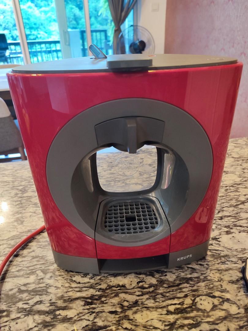 dolce gusto red oblo coffee machine, TV & Home Appliances, Kitchen