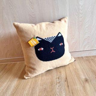 Donna Wilson Cat Cushion