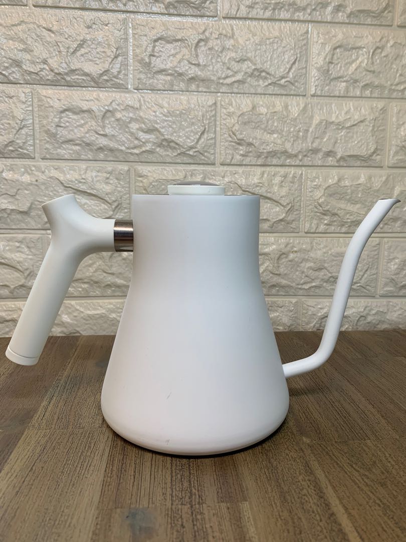 Fellow Stagg 1.0L pour over kettle(Matt white), 傢俬＆家居, 廚具和