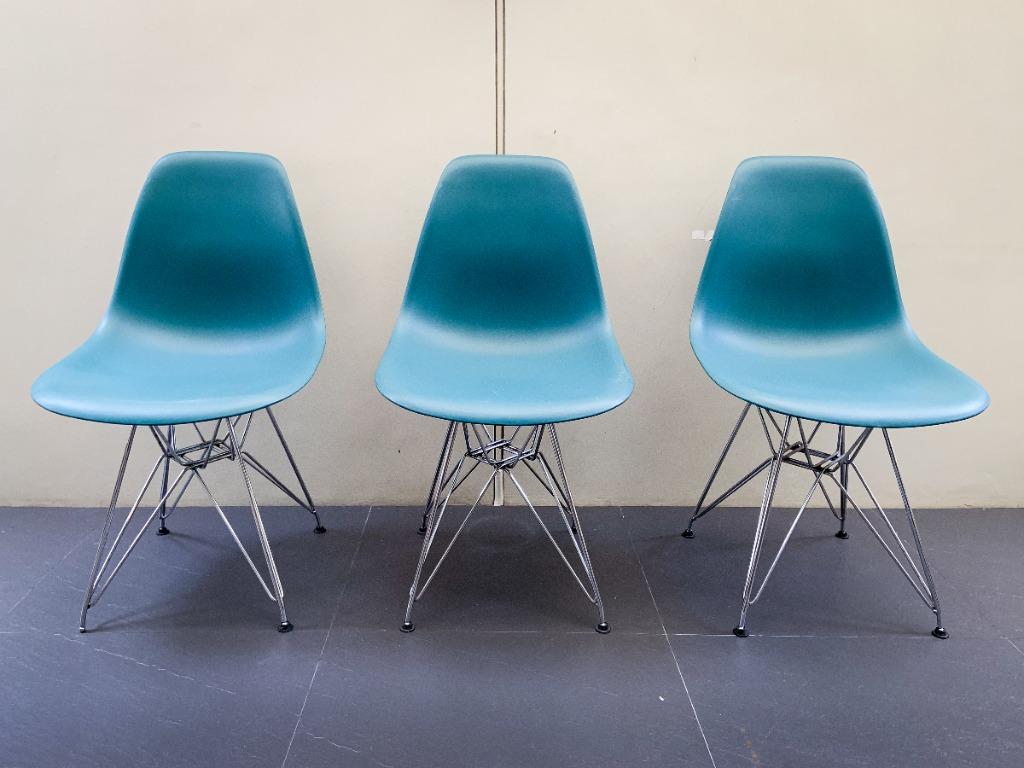 Teal eames chair hot sale