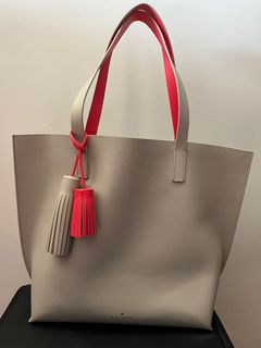 （分類：）位於 。 由 Sasa5188 提交（商品編號 1159278799，圖片 1）。簡介： 。