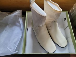 （分類：）位於 。 由 Paullyau 提交（商品編號 1159239706，圖片 1）。簡介： 。