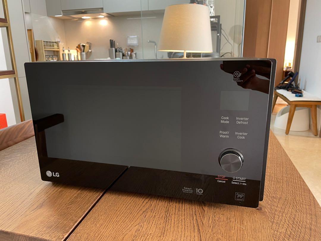 LG MH6565DIS 25L Grill NeoChef Smart Inverter Microwave Oven, TV & Home