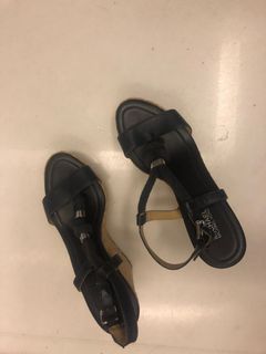 (Category: ) located in . Submitted by ParulS (Listing ID 1159293066, Image 1). Description: .