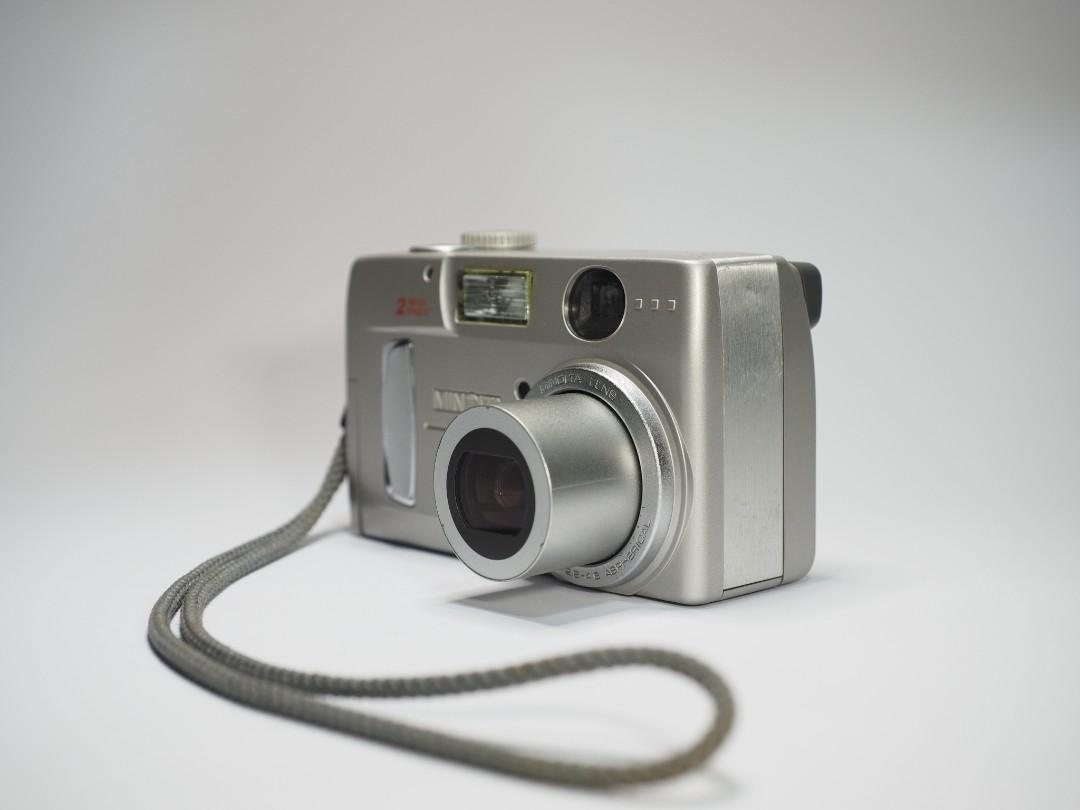 minolta dimage e203