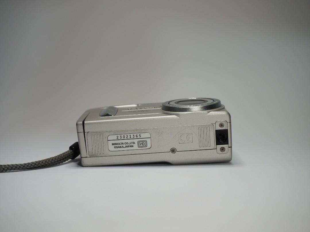 minolta dimage e203
