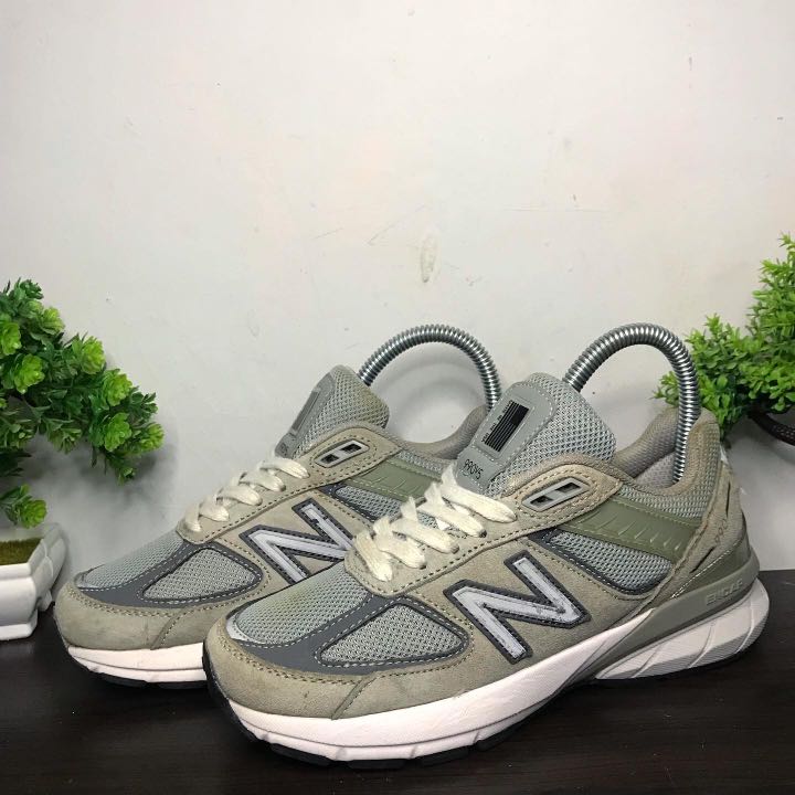 new balance 990 size 5