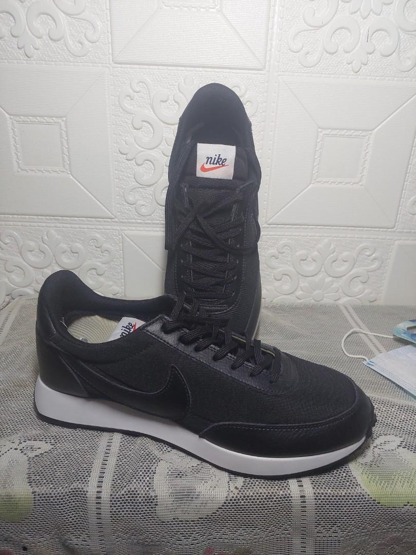 mens nike tailwind 79