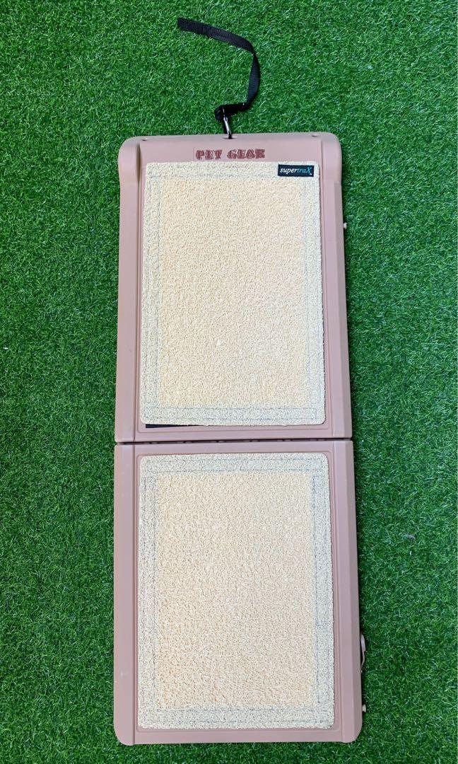 Pet Gear Travel Lite BiFold Ramp for Cats/Dogs, Lightweight/Portable