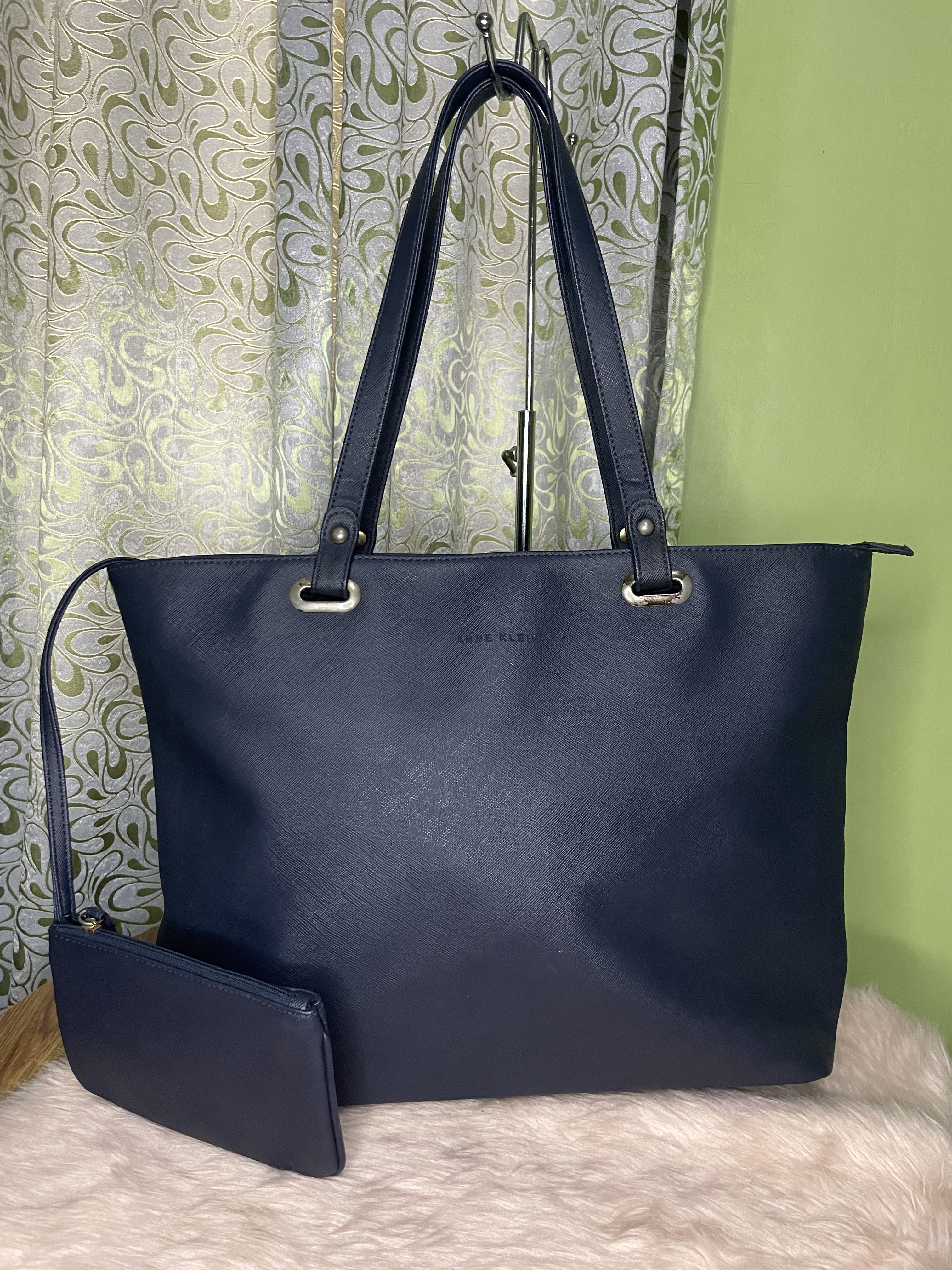ANNE KLEIN totebag, Women's Fashion, Bags & Wallets, Purses & Pouches on  Carousell