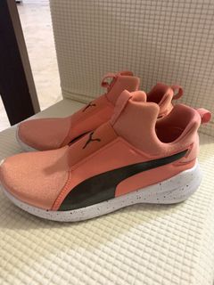 (Category: ) located in . Submitted by crysloves2shop (Listing ID 1159279058, Image 1). Description: .