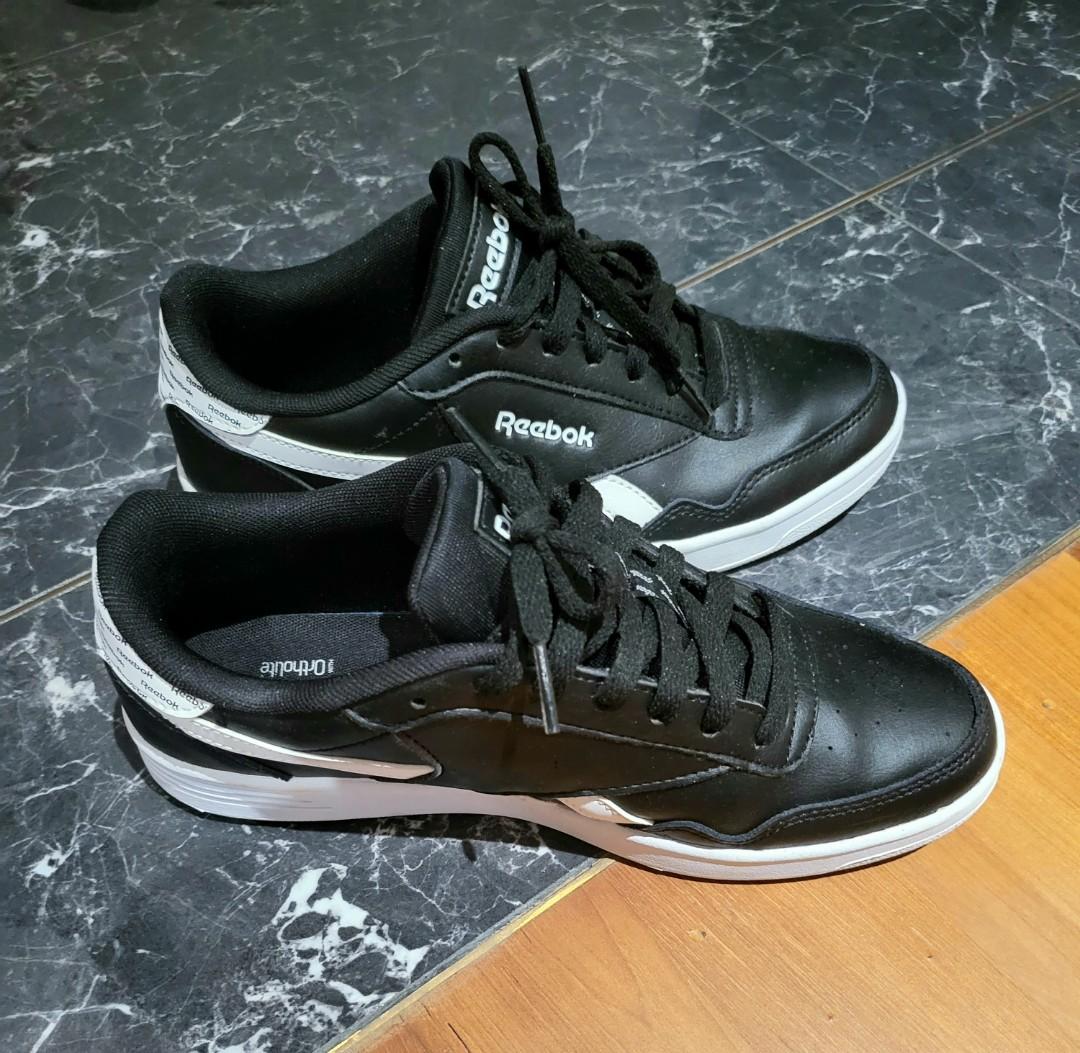 Reebok black and white sneakers top