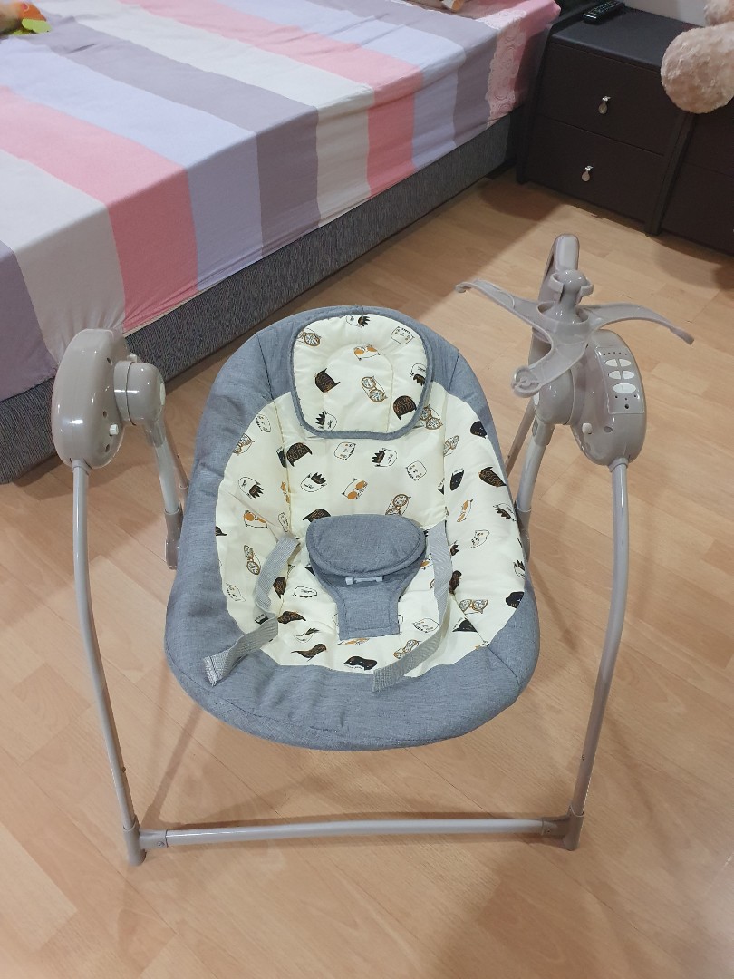 Rocking bed and chair automatic, Babies & Kids, Baby Nursery & Kids ...