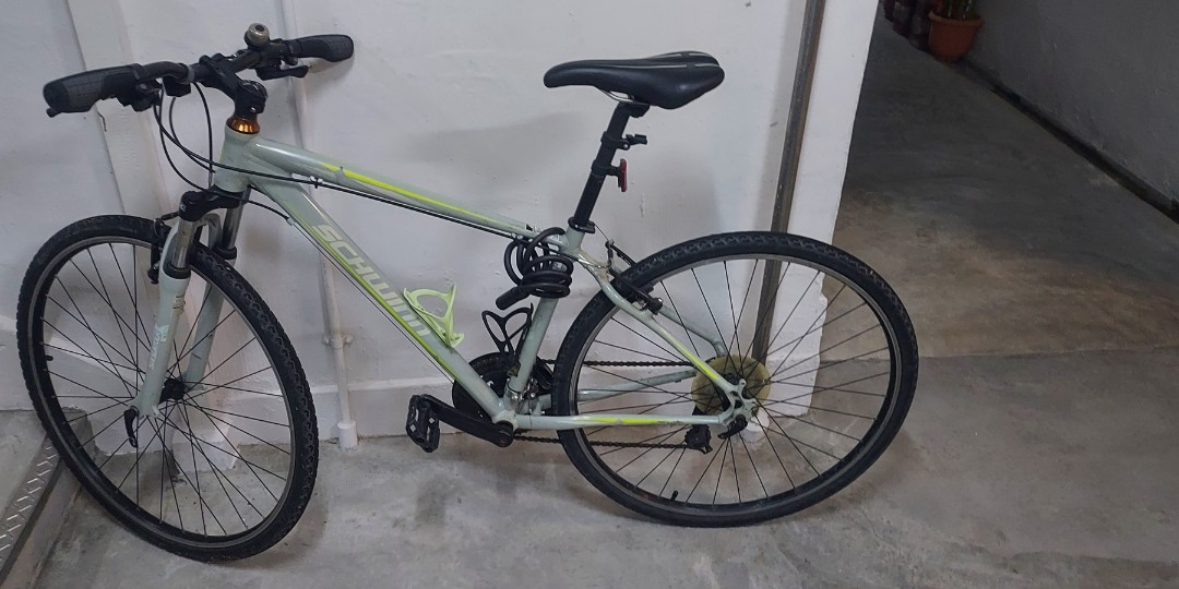 Schwinn Searcher 4 21Speed S45406M6002 Unisex Bicycle 700X35C