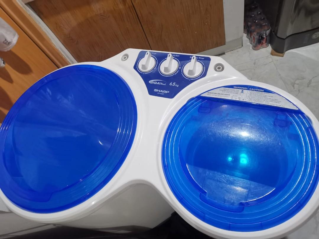 Sharp Gigawash 6.5KG (Category: Washing Machines and Dryers) located in Makati City. Submitted by spriteblue (Listing ID 1159311816, Image 2). Description: SELLING WASHING MACHINE MINT-condition since no time to use it busy sa work. kaya sell nalang so others can appreciate its brandnew condition LIKE BRAND NEW 👍🏻👍🏻👍🏻 RFS: decluttering 😇😇 Product Details: Washer and Dryer 2-in-1 6.5 kg Wash Capacity Cylindrical Tub Design 15-min timer Bea