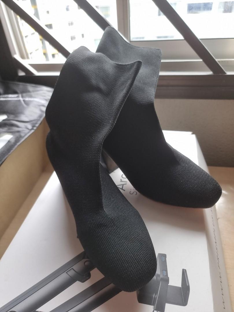 Stretchable boots deals