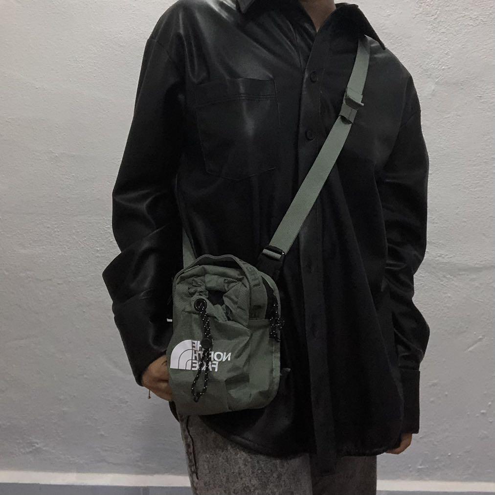 the north face sling bag
