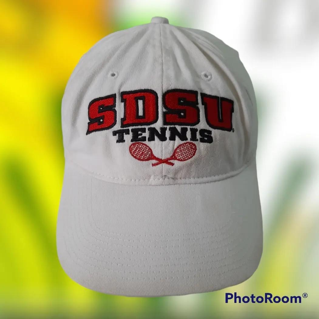 Topi SDSU TENNIS, Fesyen Pria 