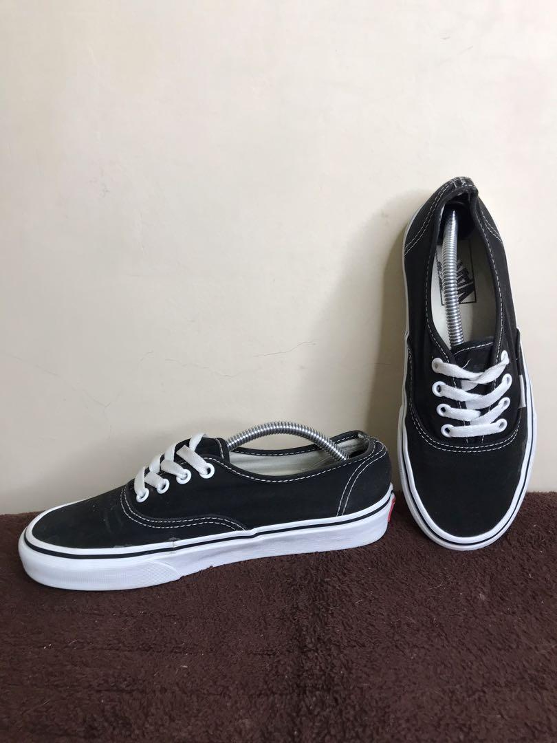 Vans Men s 5.5 Women s 7 Women s Fashion Footwear Sneakers