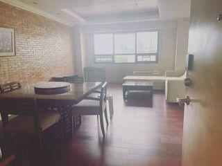 2BR with Parking FOR SALE at Icon Residences BGC Taguig - For Lease / For Rent / Metro Manila / Interior Designed / Condominiums / RFO Unit / NCR / Fully Furnished / Investment / Real Estate / Clean Title / Income Generating / Ready For Occupancy / MrBGC