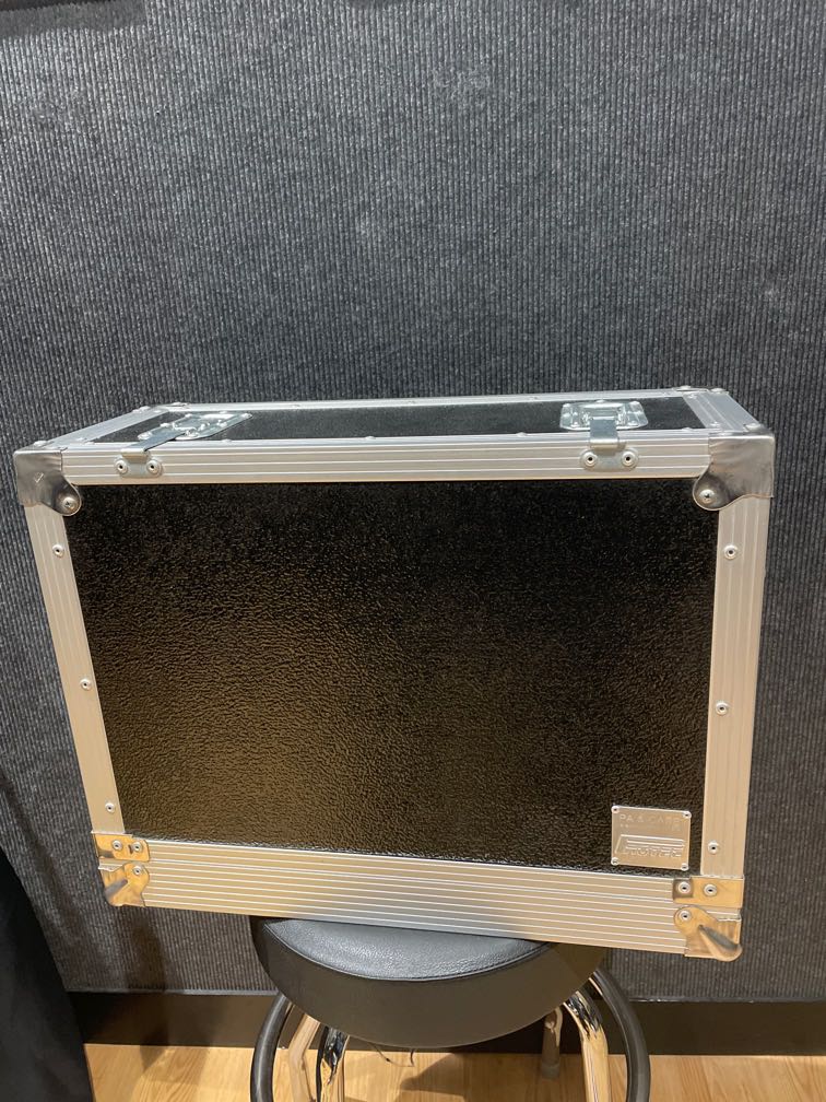 2U rack unit case, Hobbies & Toys, Music & Media, Music Accessories on