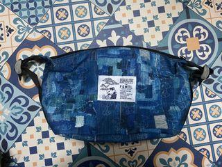 （分類：）位於 。 由 raeeew 提交（商品編號 1159550991，圖片 1）。簡介： 。