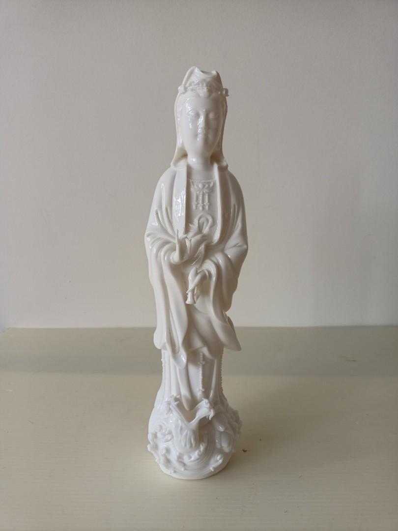 渡海观音。 德化白瓷。 清中期。中国骨董。古美術 最美中国白”拍