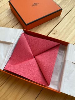 （分類：）位於 。 由 letshop.hermes 提交（商品編號 1159498275，圖片 1）。簡介： 。
