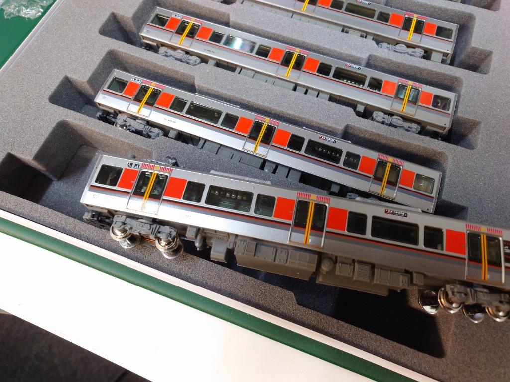新品未使用KATO 323系大阪環状線 増結セット (4両) 10-1466 カトー 323系 大阪環状線 増結セット(4両) 10-1466 (鉄道模型