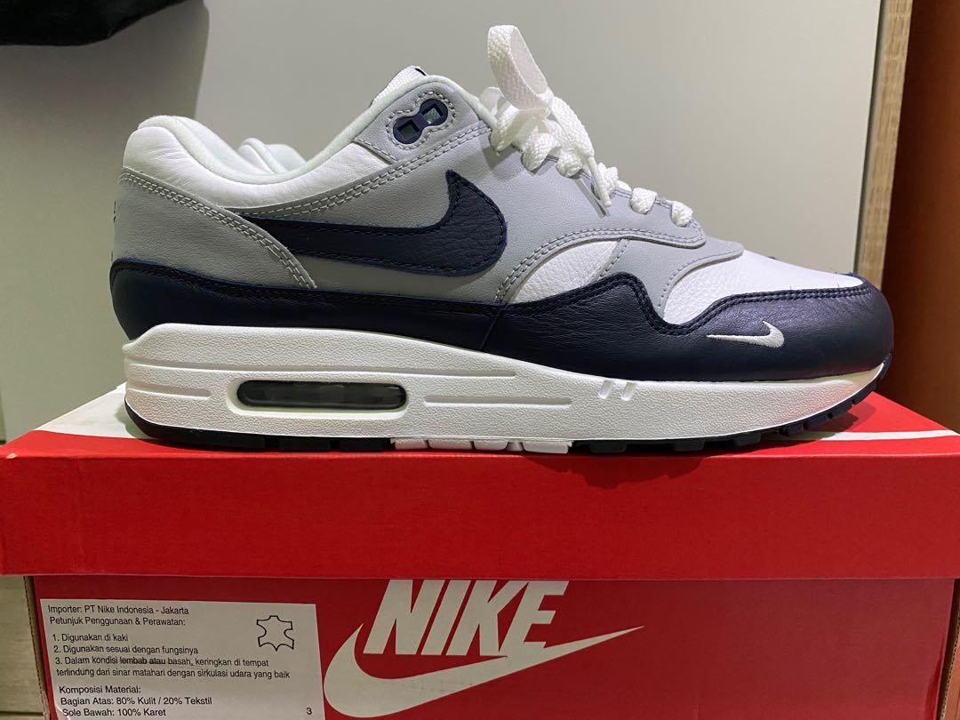 Air Max 1 LV8 Obsidian US 10 BNIB 
